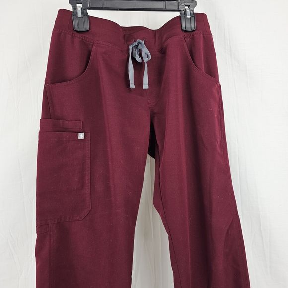 Burgundy Figs Kade Cargo Scrub Pants Women's Size Petite Medium - Picture 5 of 9